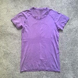 VGUC Lululemon Swiftly Tech Tee 8 Purple